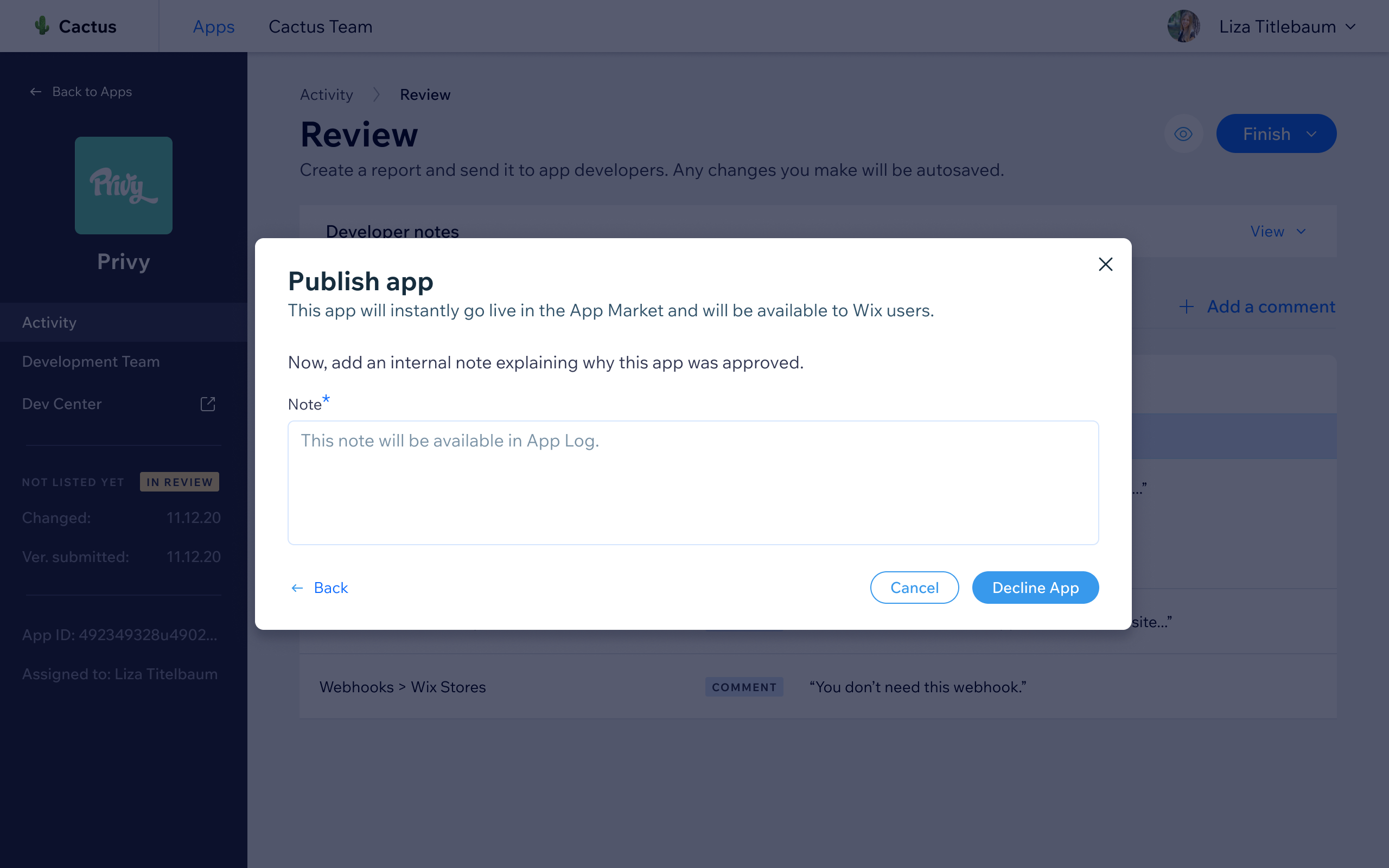 Finalizing the review - reviewer adds an internal note before publishing or declining the app